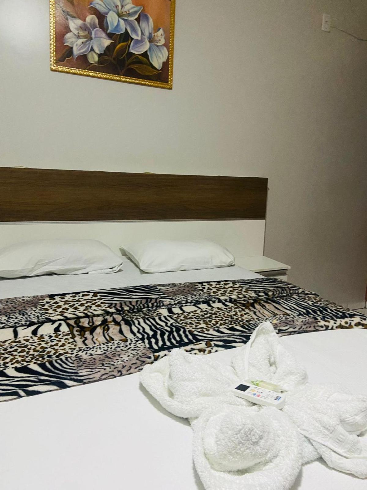 Hotel Brasilia Park Novo Gama Екстер'єр фото